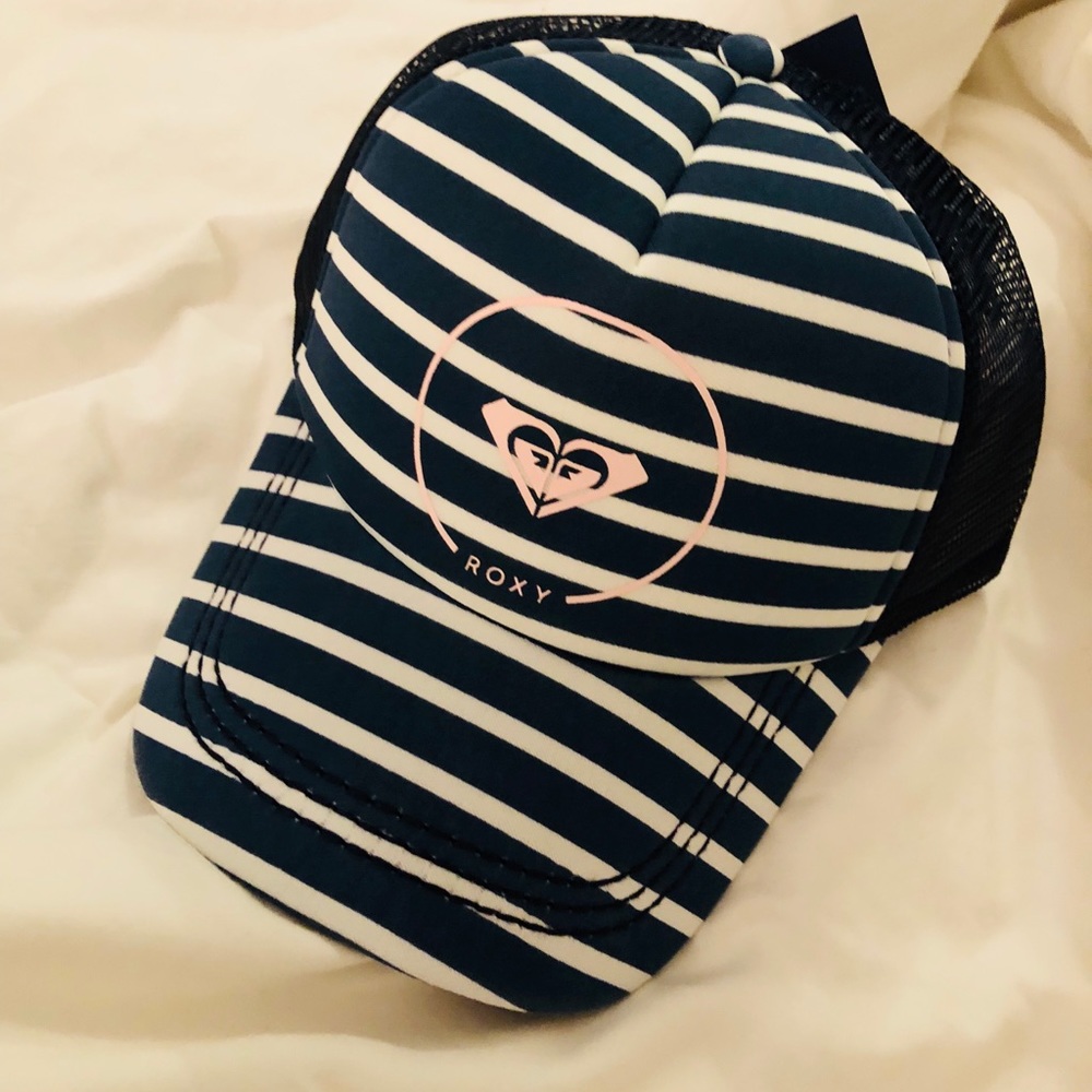 Roxy cap 🌺💕